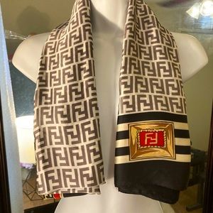 Brown Fashion Statement Scarf 🤎